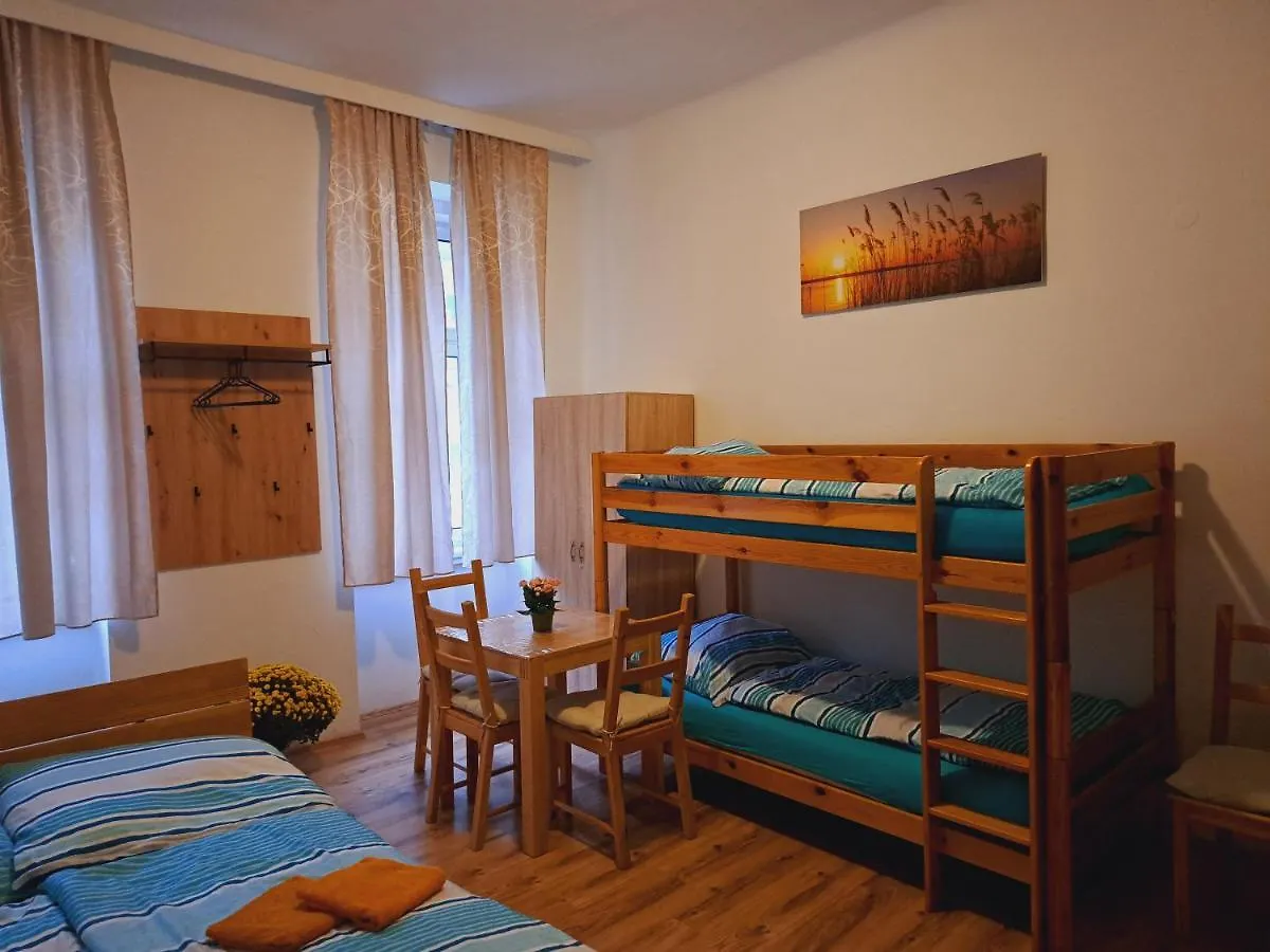 Astoria Central Appartement 10 Minutes To Downtown Vídeň Apartmán